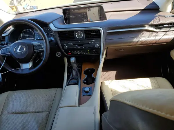 2T2BZMCA6HC118870 2017 LEXUS RX - Image 8