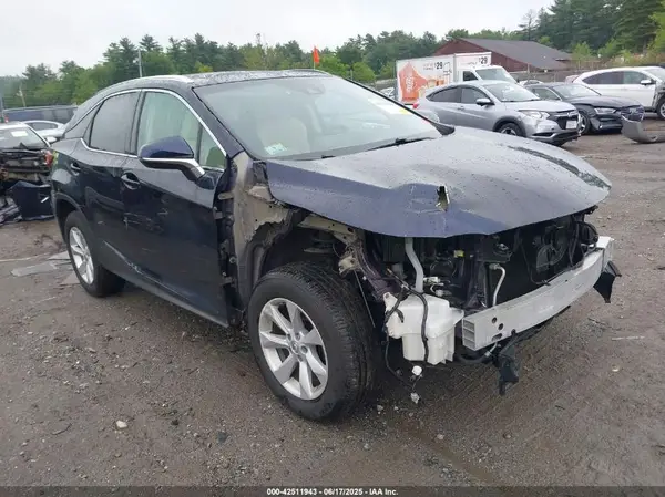 2T2BZMCA6HC126581 2017 LEXUS RX - Image 1
