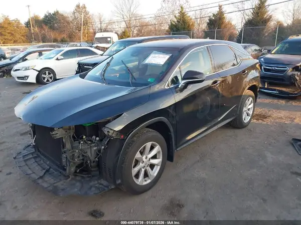 2T2BZMCA6HC133949 2017 LEXUS RX - Image 2