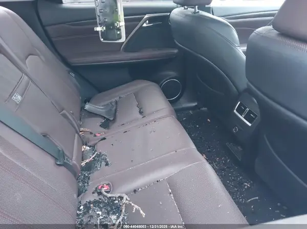 2T2BZMCA6HC13A330 2017 LEXUS RX - Image 8