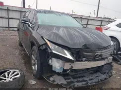 2T2BZMCA6JC137022 2018 LEXUS RX