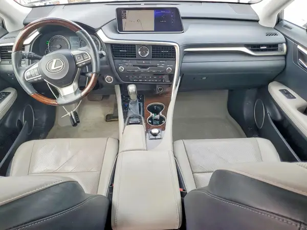 2T2BZMCA6JC139322 2018 LEXUS RX - Image 8