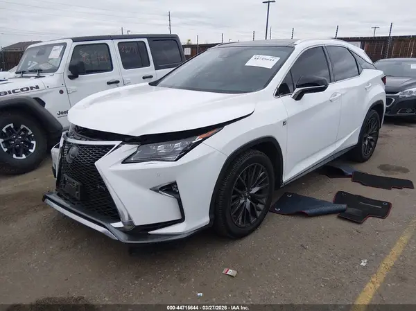 2T2BZMCA6JC142933 2018 LEXUS RX - Image 2
