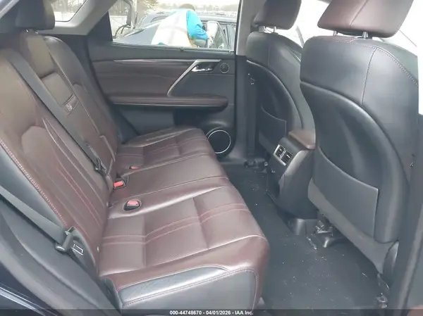 2T2BZMCA6JC153740 2018 LEXUS RX - Image 8