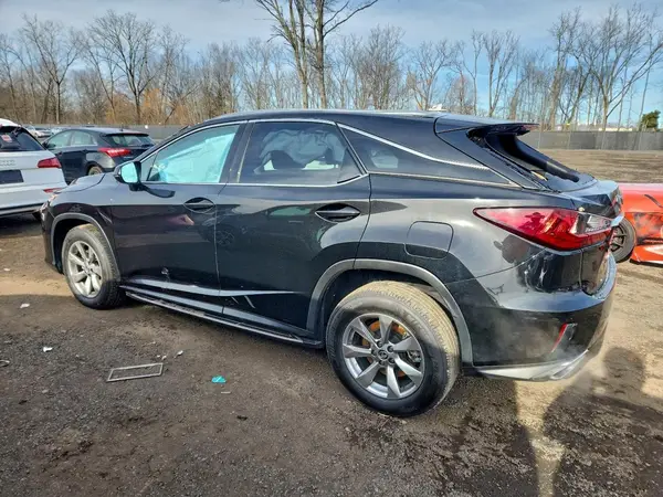 2T2BZMCA6JC158159 2018 LEXUS RX - Image 2