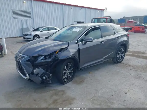 2T2BZMCA6JC162244 2018 LEXUS RX - Image 2