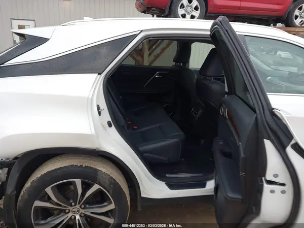 2T2BZMCA6JC165645 2018 LEXUS RX - Image 8