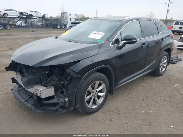 2T2BZMCA6KC169762 2019 LEXUS RX - Image 2