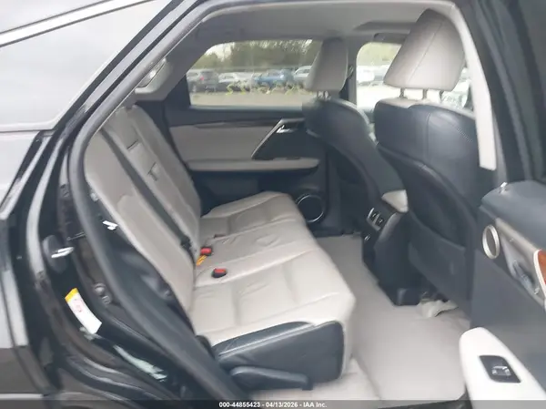 2T2BZMCA6KC169762 2019 LEXUS RX - Image 8