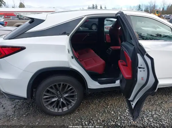 2T2BZMCA6KC173858 2019 LEXUS RX - Image 8