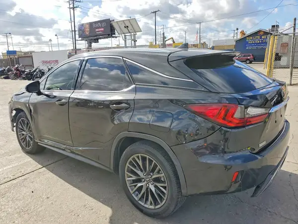 2T2BZMCA6KC179448 2019 LEXUS RX - Image 2