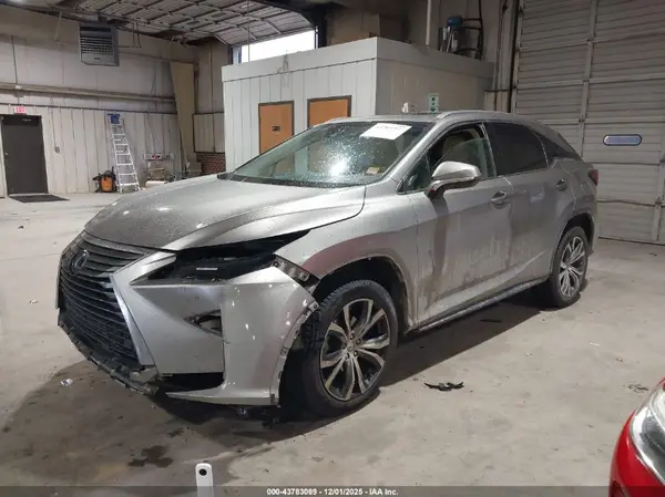 2T2BZMCA6KC180521 2019 LEXUS RX - Image 2