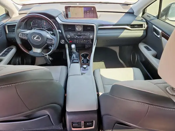 2T2BZMCA6KC181734 2019 LEXUS RX - Image 8