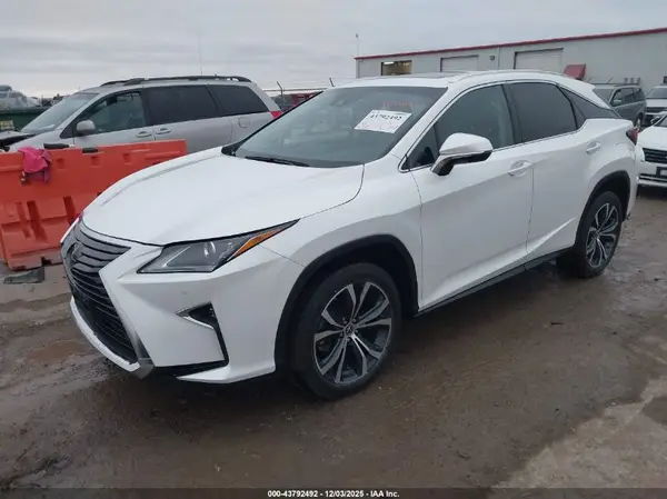 2T2BZMCA6KC186187 2019 LEXUS RX - Image 2