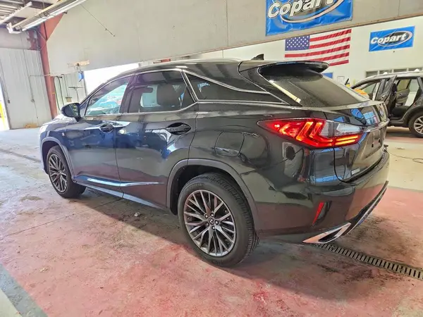 2T2BZMCA6KC187954 2019 LEXUS RX - Image 2