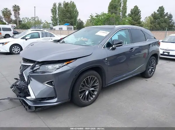 2T2BZMCA6KC193043 2019 LEXUS RX - Image 2