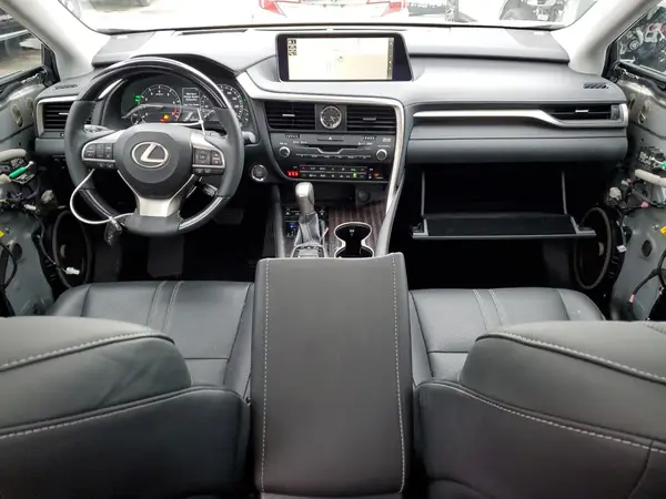 2T2BZMCA6KC195858 2019 LEXUS RX - Image 8