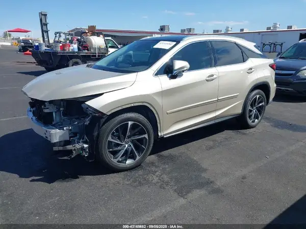 2T2BZMCA6KC208348 2019 LEXUS RX - Image 2