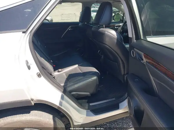 2T2BZMCA7HC072725 2017 LEXUS RX - Image 8