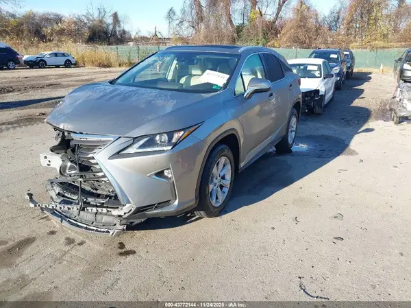 2T2BZMCA7HC092764 2017 LEXUS RX - Image 2