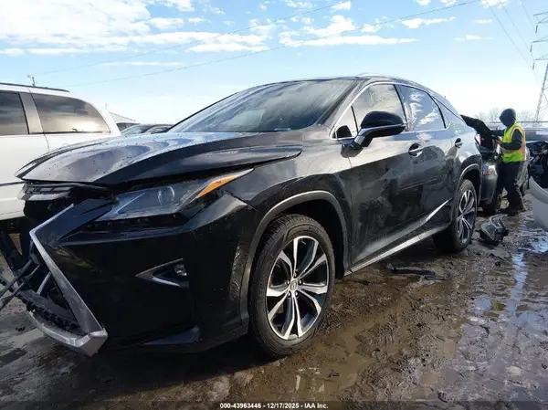 2T2BZMCA7HC104332 2017 LEXUS RX - Image 2