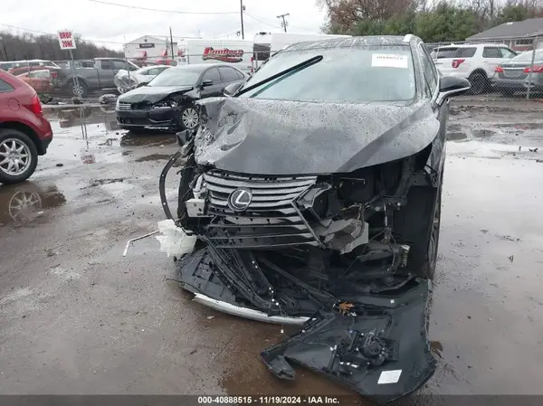 2T2BZMCA7HC106386 2017 LEXUS RX - Image 2