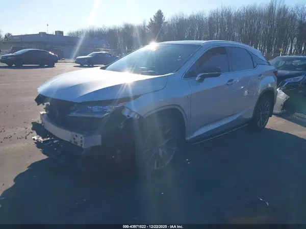 2T2BZMCA7HC133863 2017 LEXUS RX - Image 2