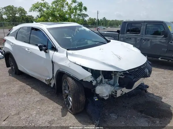 2T2BZMCA7JC149177 2018 LEXUS RX - Image 1