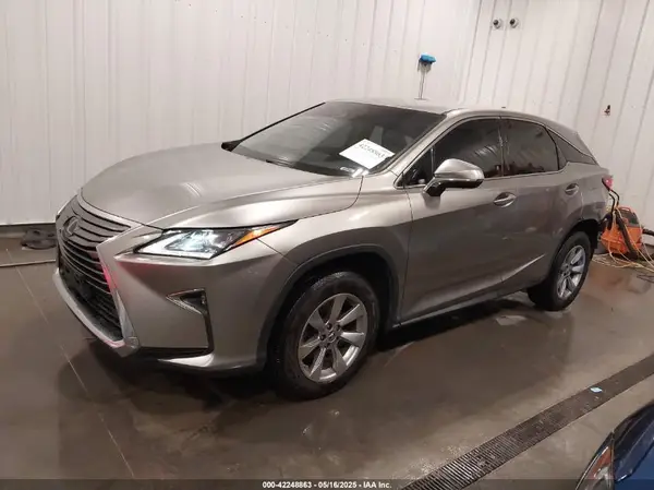 2T2BZMCA7JC163886 2018 LEXUS RX - Image 2