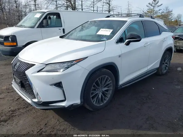 2T2BZMCA7KC172184 2019 LEXUS RX - Image 2