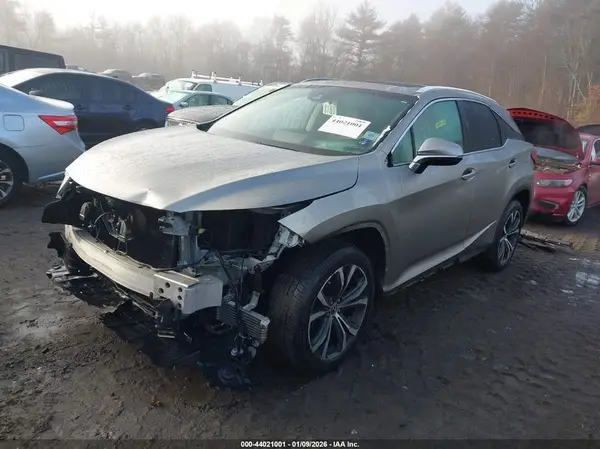 2T2BZMCA7KC177045 2019 LEXUS RX - Image 2