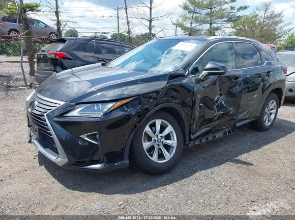 2T2BZMCA7KC185811 2019 LEXUS RX - Image 2