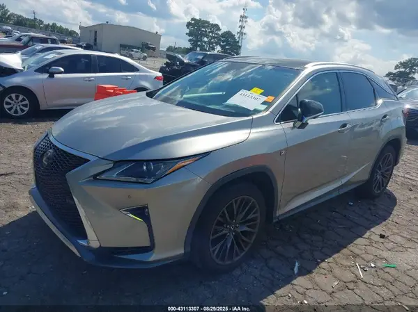 2T2BZMCA7KC192290 2019 LEXUS RX - Image 2