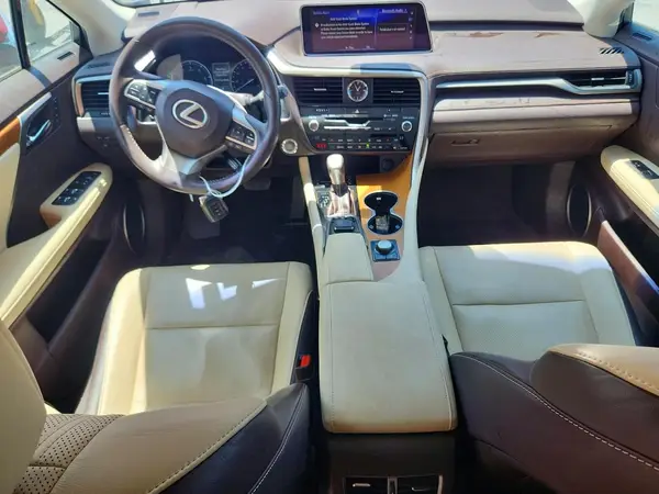 2T2BZMCA7KC195724 2019 LEXUS RX - Image 8