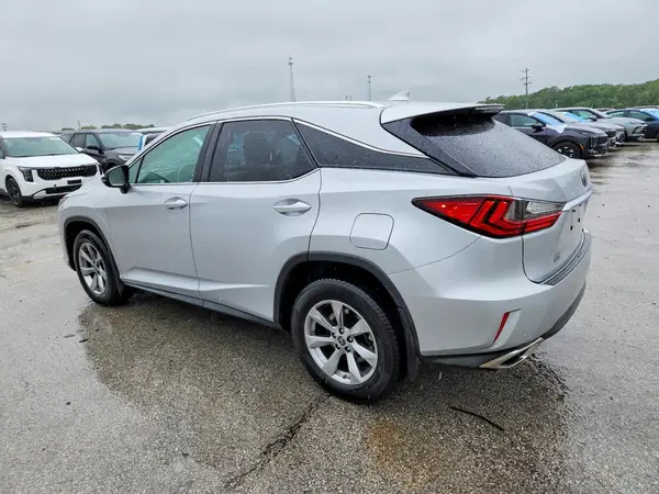 2T2BZMCA7KC196839 2019 LEXUS RX - Image 2