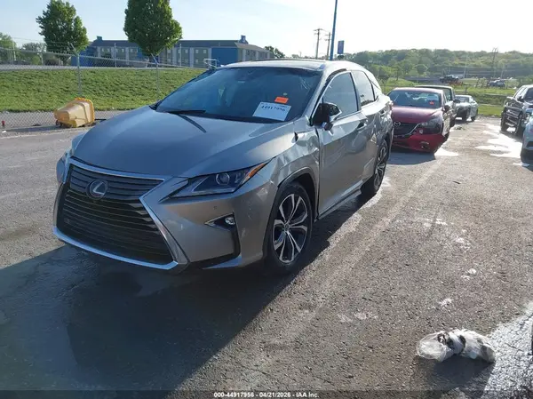 2T2BZMCA7KC207337 2019 LEXUS RX - Image 2