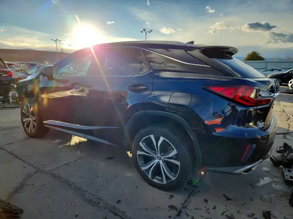 2T2BZMCA7KC207502 2019 LEXUS RX - Image 2