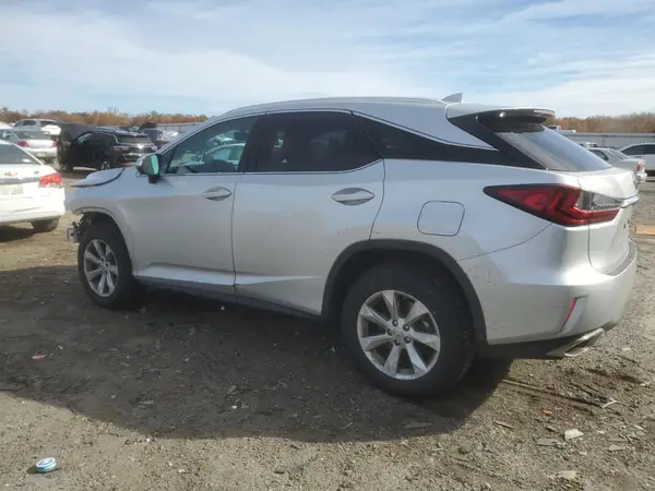 2T2BZMCA8GC016307 2016 LEXUS RX - Image 2