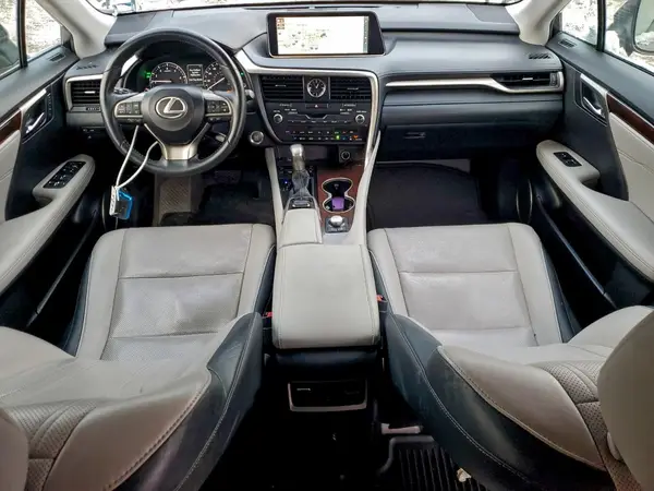 2T2BZMCA8GC036931 2016 LEXUS RX - Image 8