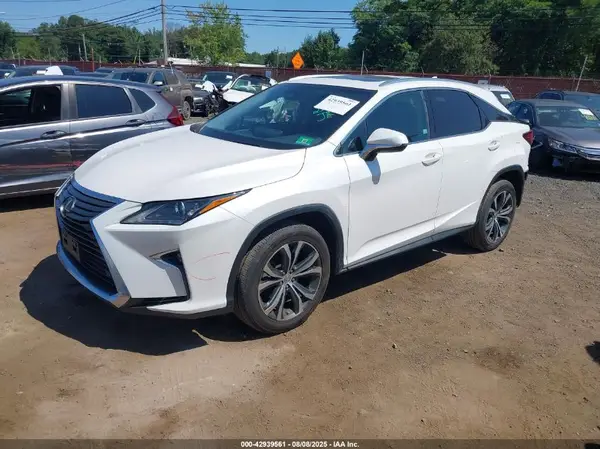2T2BZMCA8HC058994 2017 LEXUS RX - Image 2
