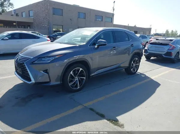 2T2BZMCA8HC063306 2017 LEXUS RX - Image 2
