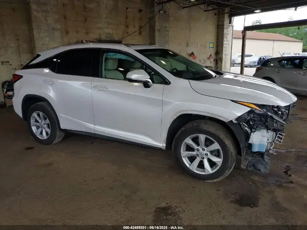 2T2BZMCA8HC065539 2017 LEXUS RX - Image 1