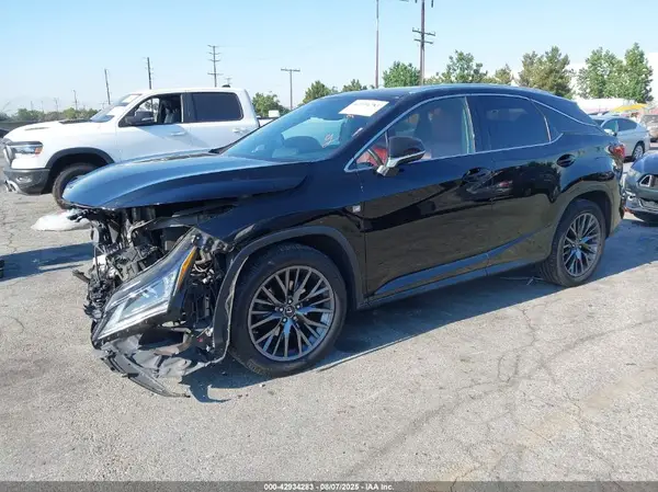 2T2BZMCA8HC079988 2017 LEXUS RX - Image 2