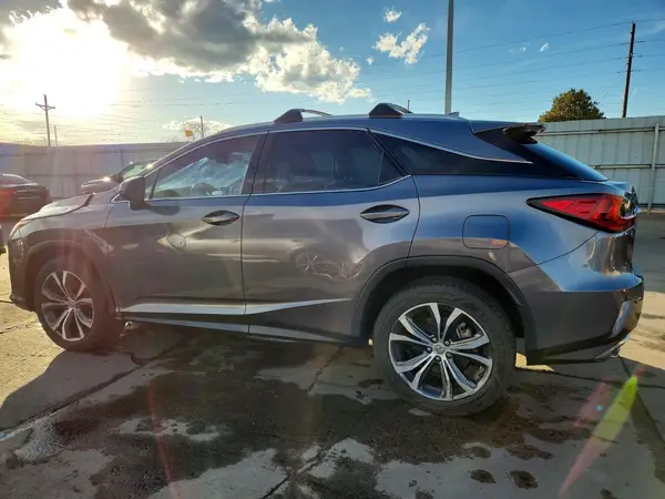 2T2BZMCA8HC083636 2017 LEXUS RX - Image 2