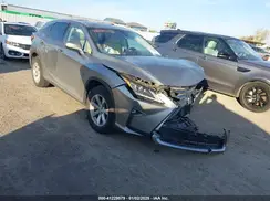 2T2BZMCA8HC094605 2017 LEXUS RX