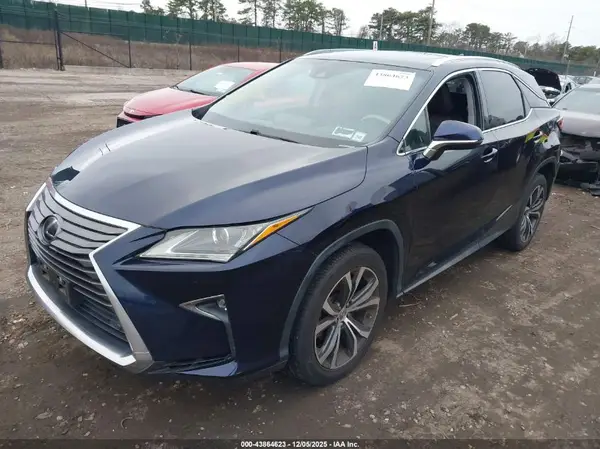 2T2BZMCA8HC099092 2017 LEXUS RX - Image 2