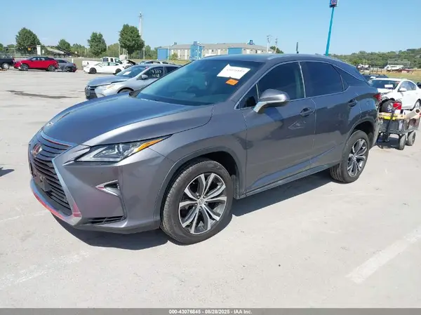 2T2BZMCA8HC104582 2017 LEXUS RX - Image 2