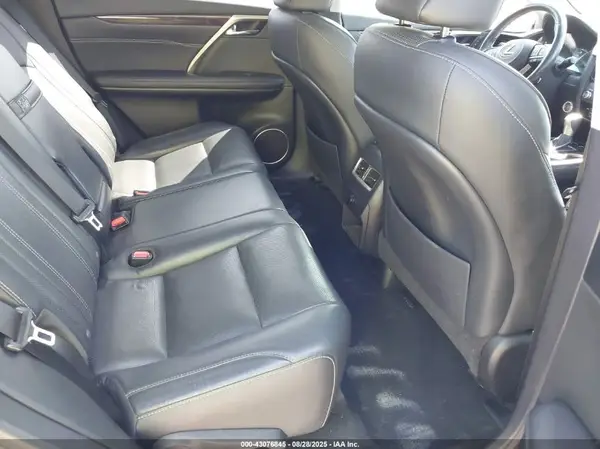 2T2BZMCA8HC104582 2017 LEXUS RX - Image 8