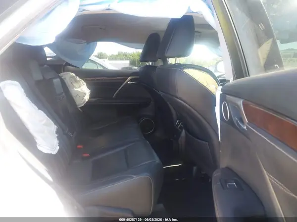 2T2BZMCA8HC110656 2017 LEXUS RX - Image 8