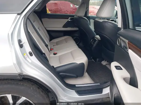 2T2BZMCA8HC110950 2017 LEXUS RX - Image 8